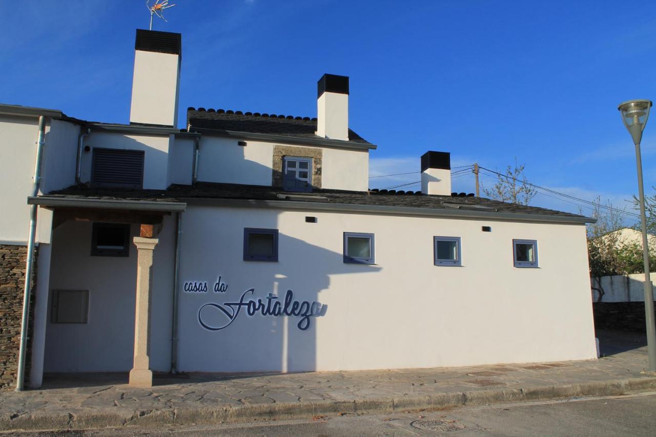 Casas Da Fortaleza Casa Do Garda Outeiro de Rei Exterior foto